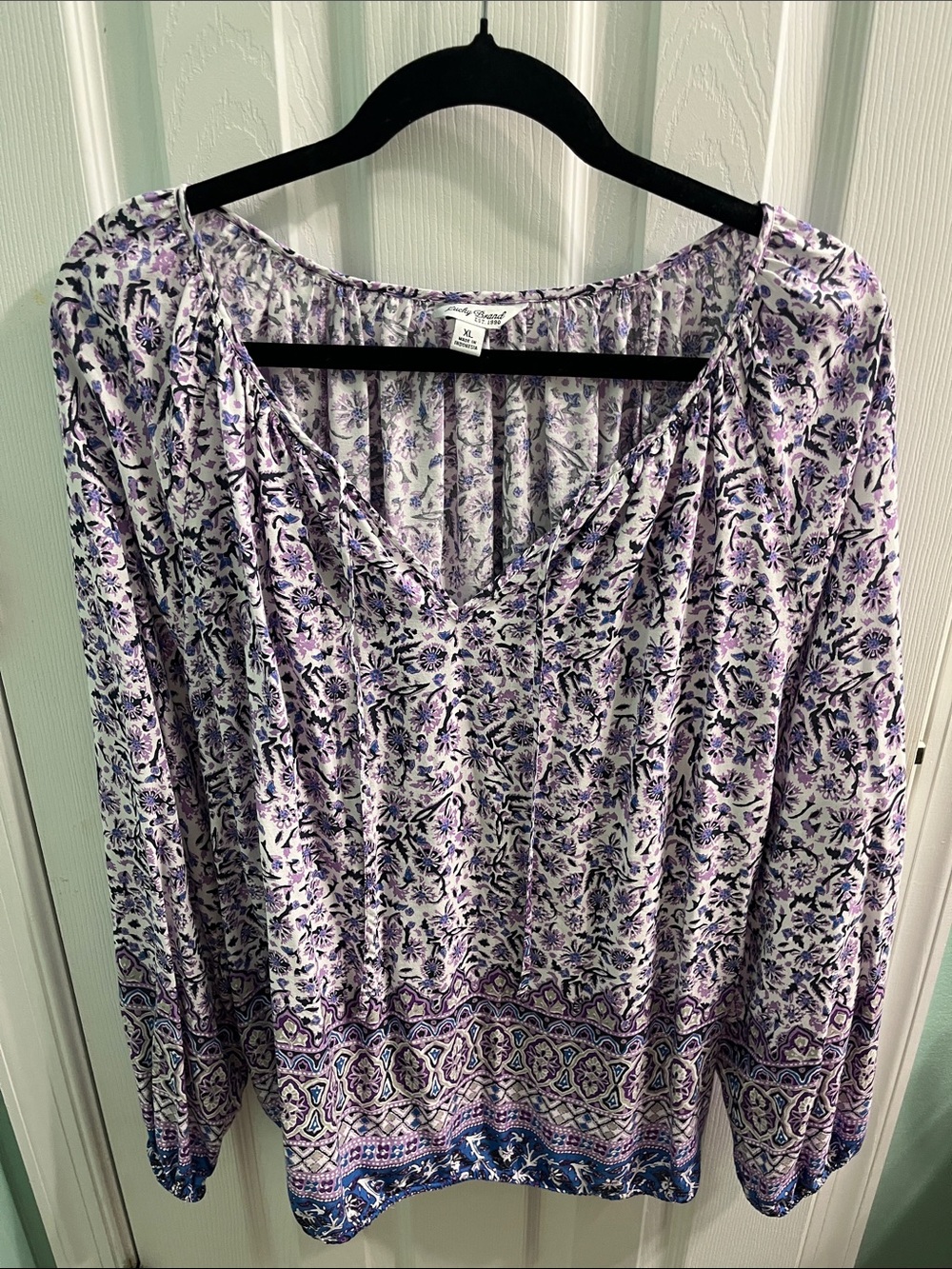 Lucky Brand Lavender Floral V-Neck Peasant Top